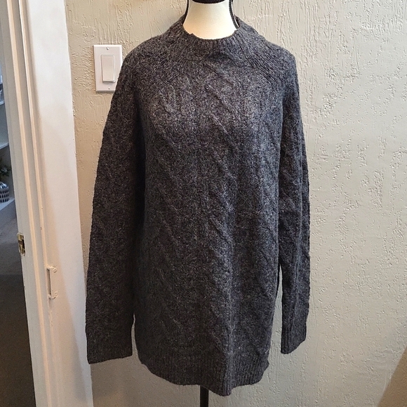 NWT Michael Kors Wool Blend Cable Knit Sweater - Picture 1 of 11